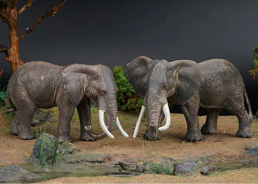 Figurines - Elephant